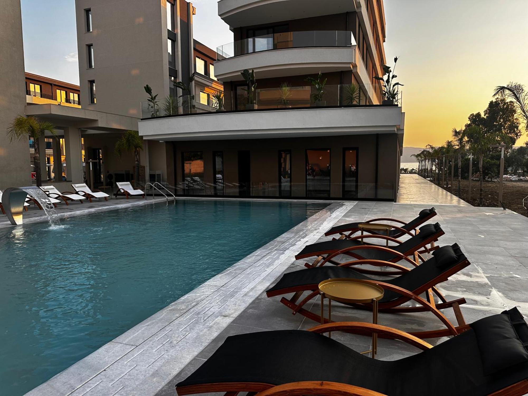 A&G Hotel Radhime Luaran gambar